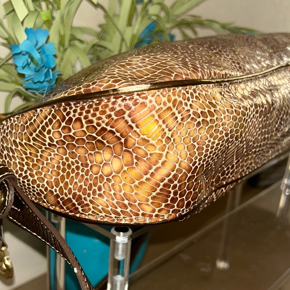 BRAHMIN Simone Patent Python Wide Shoulder Bag. - image 7